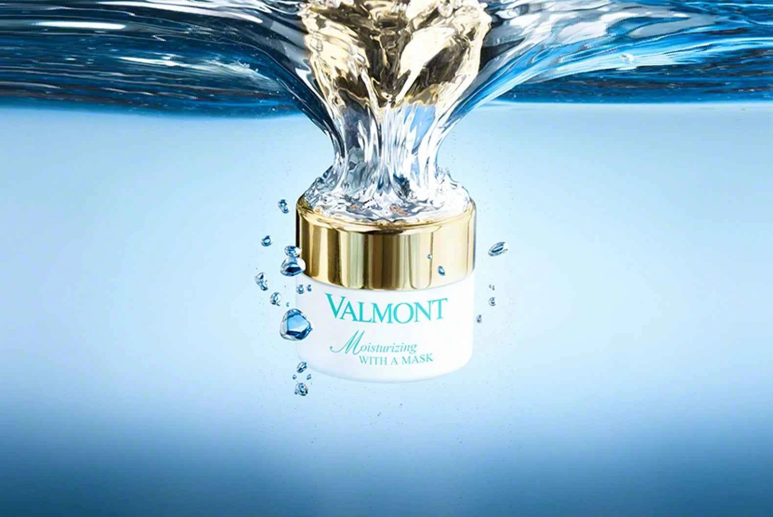 Valmont Moisturizing With A Mask